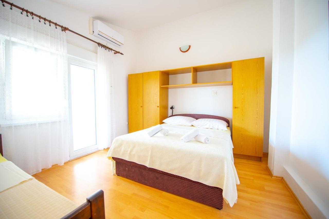 Garden Resort - Apartments Ruzmarin Potocnica Ngoại thất bức ảnh